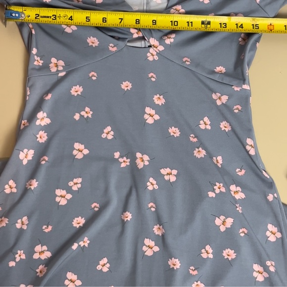 Remember Me Twist detail long sleeve cutout Midi pullover dress size small - Picture 11 of 15